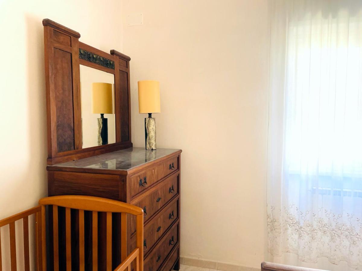 דירות טרצ'ינה Casa Del Sole, In Via Sicilia Vicino Al Mare מראה חיצוני תמונה